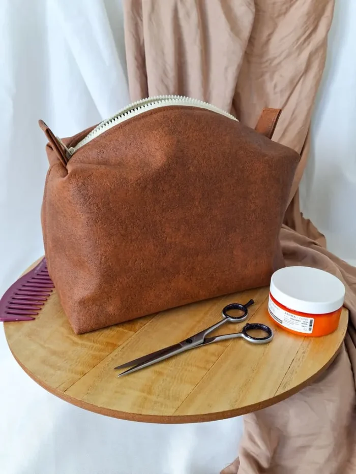 MAXI TROUSSE DE TOILETTE - Version Homme - Simili Cuir Marron