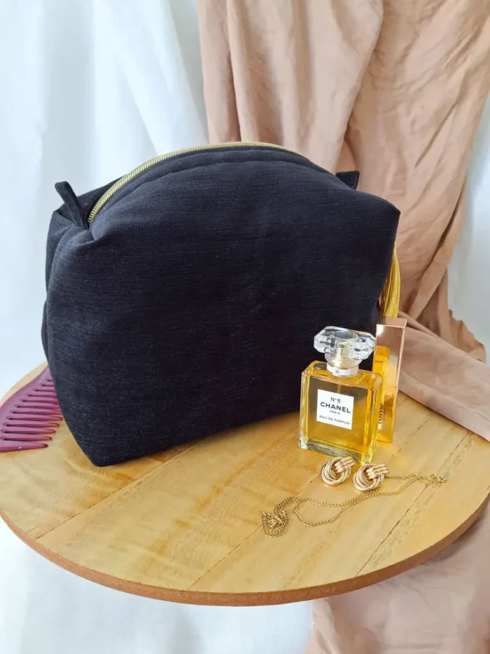 MAXI TROUSSE DE TOILETTE - Velours Noir