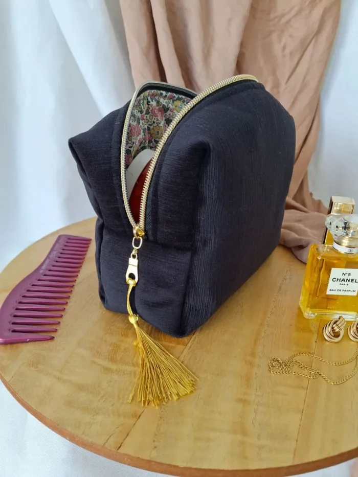 TROUSSE DE TOILETTE - Velours Noir – Image 2