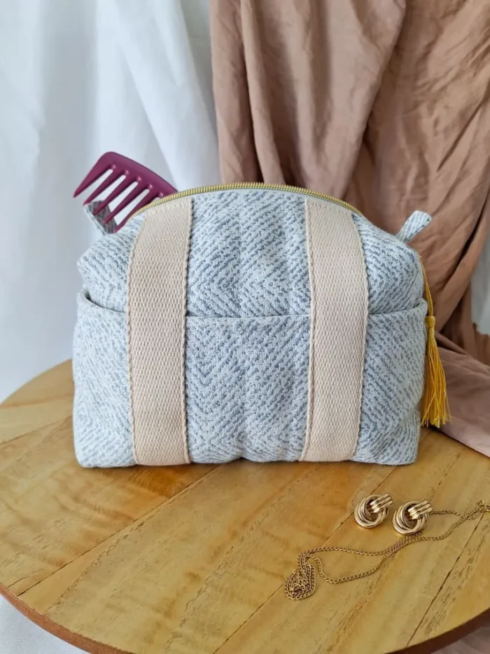 TROUSSE DE TOILETTE PANIER - Toile Matelassée à Motifs – Image 4